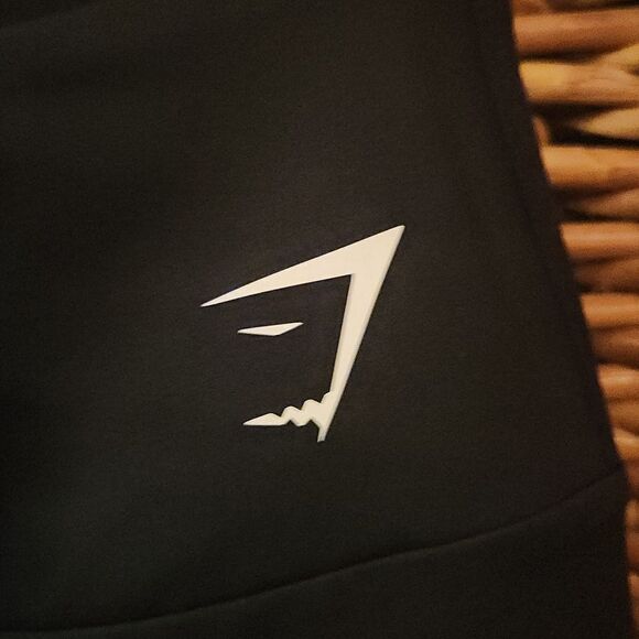 Gymshark Training Cropped Leggings NIP XS - Picture 2 of 4